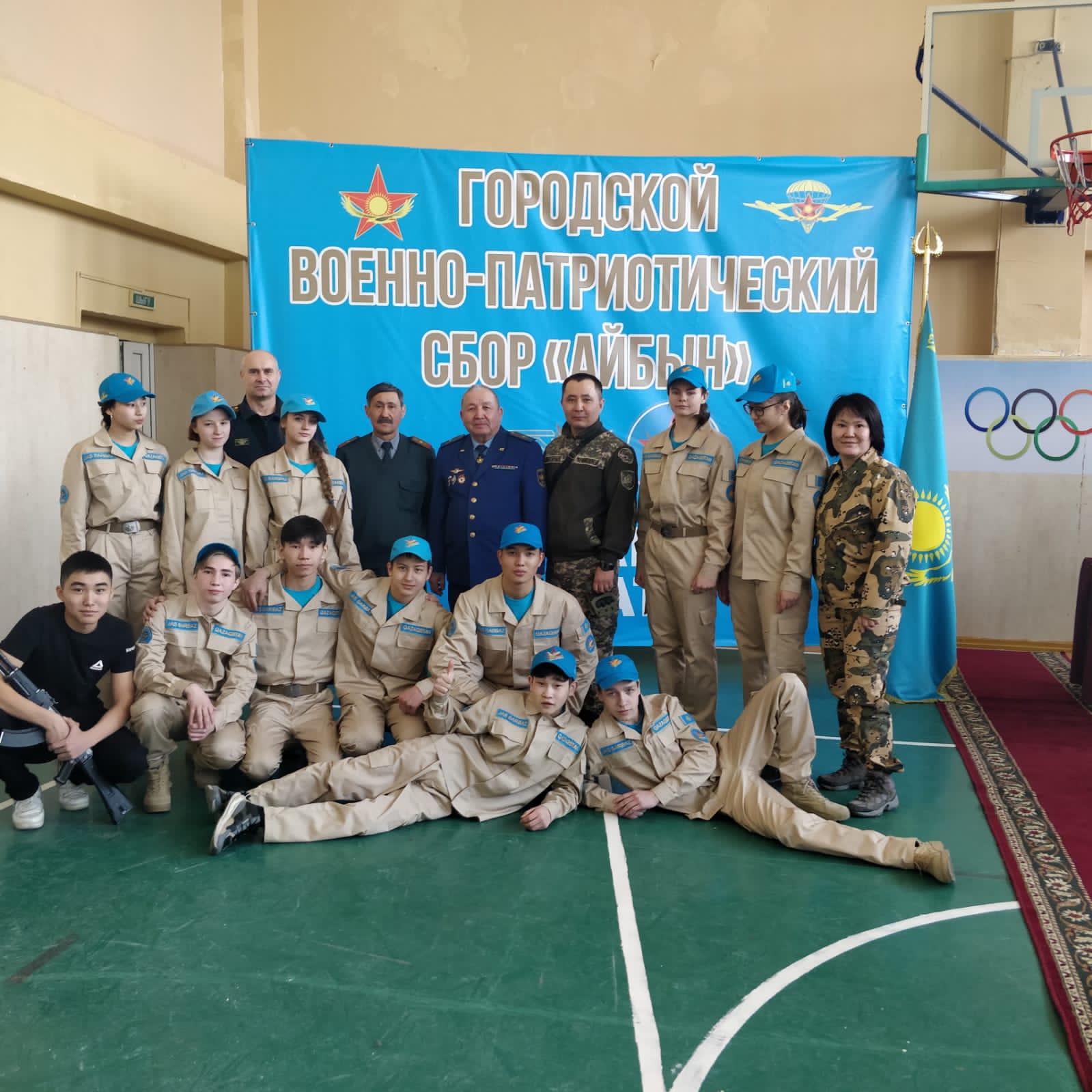 Әскери-патриоттық "Жас Сарбаз" ойындарында 2 орын алды.На военно-патриотических играх «Юный солдат» заняли 2 место.