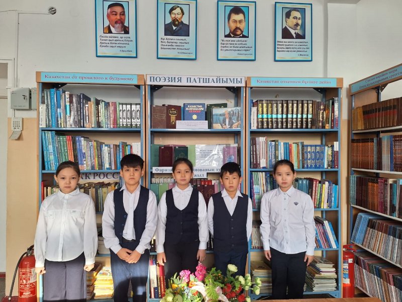 "Поэзия   патшайымы"    Фариза   Оңғарсынова  -85  жыл