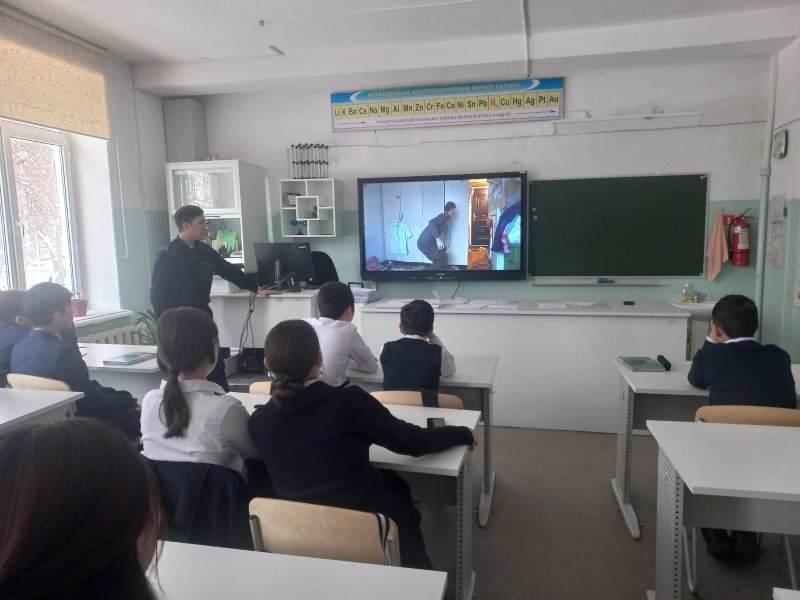 «Мектепте және қоғамда қауіпсіздік сақтау ережелері бойынша»  профилактикалық түсіндірме жұмыстары