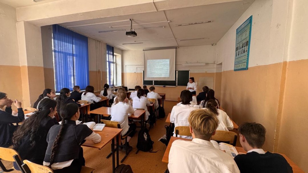 Государственная служба – это честный труд в интересах страны