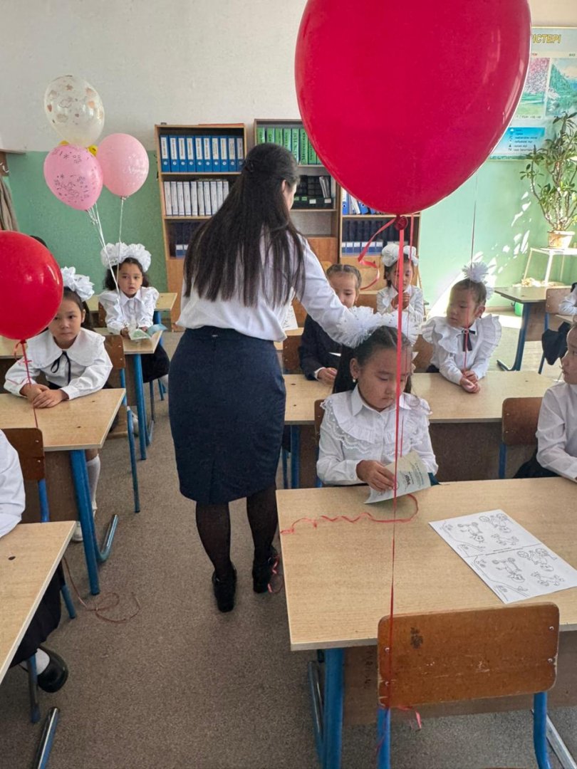 1-сынып оқушыларымен жолда жүру ережелері бойынша түсіндірме жұмыстары