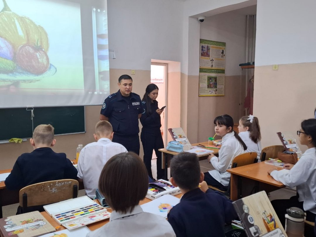 Оқушыларға құқық бұзушылықтың алдын алу, қауіпсіздік, кибербуллинг, буллингтің алдын алу  түсіндірме  жұмыстары