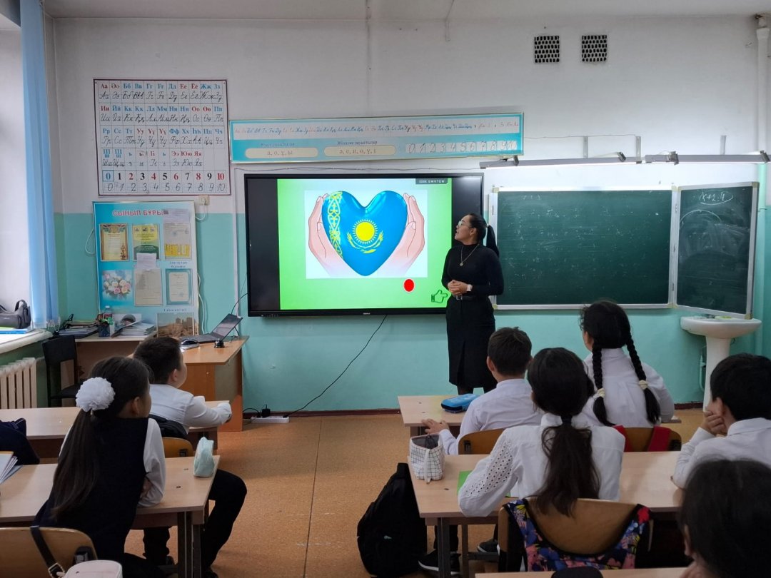 "Досболлайк"  бағдарламасы  аясында   сынып  сағаттары