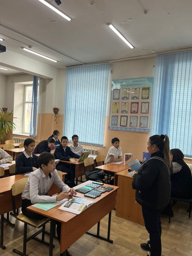 «АКЖТ» колледжінің өкілдерімен кездесу