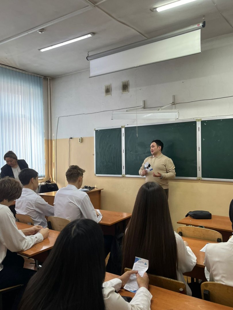 "Инновациялық техникалық колледжінің" өкілдерімен кездесу